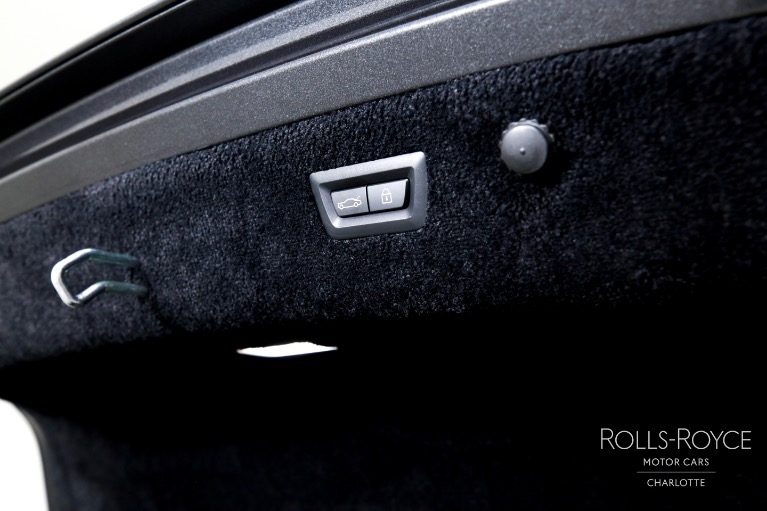 Used-2025-Rolls-Royce-Spectre