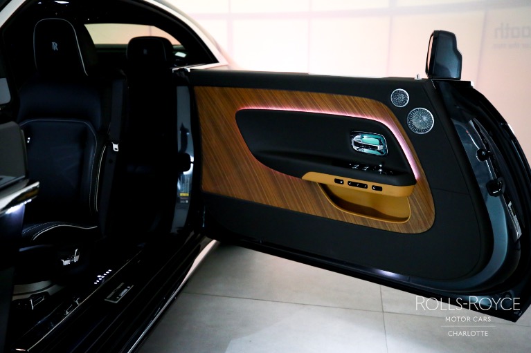 Used-2025-Rolls-Royce-Spectre