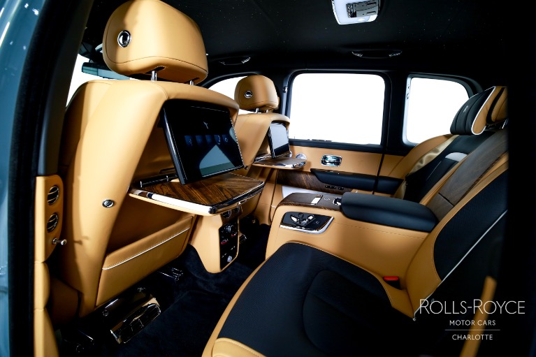 Used-2025-Rolls-Royce-Cullinan