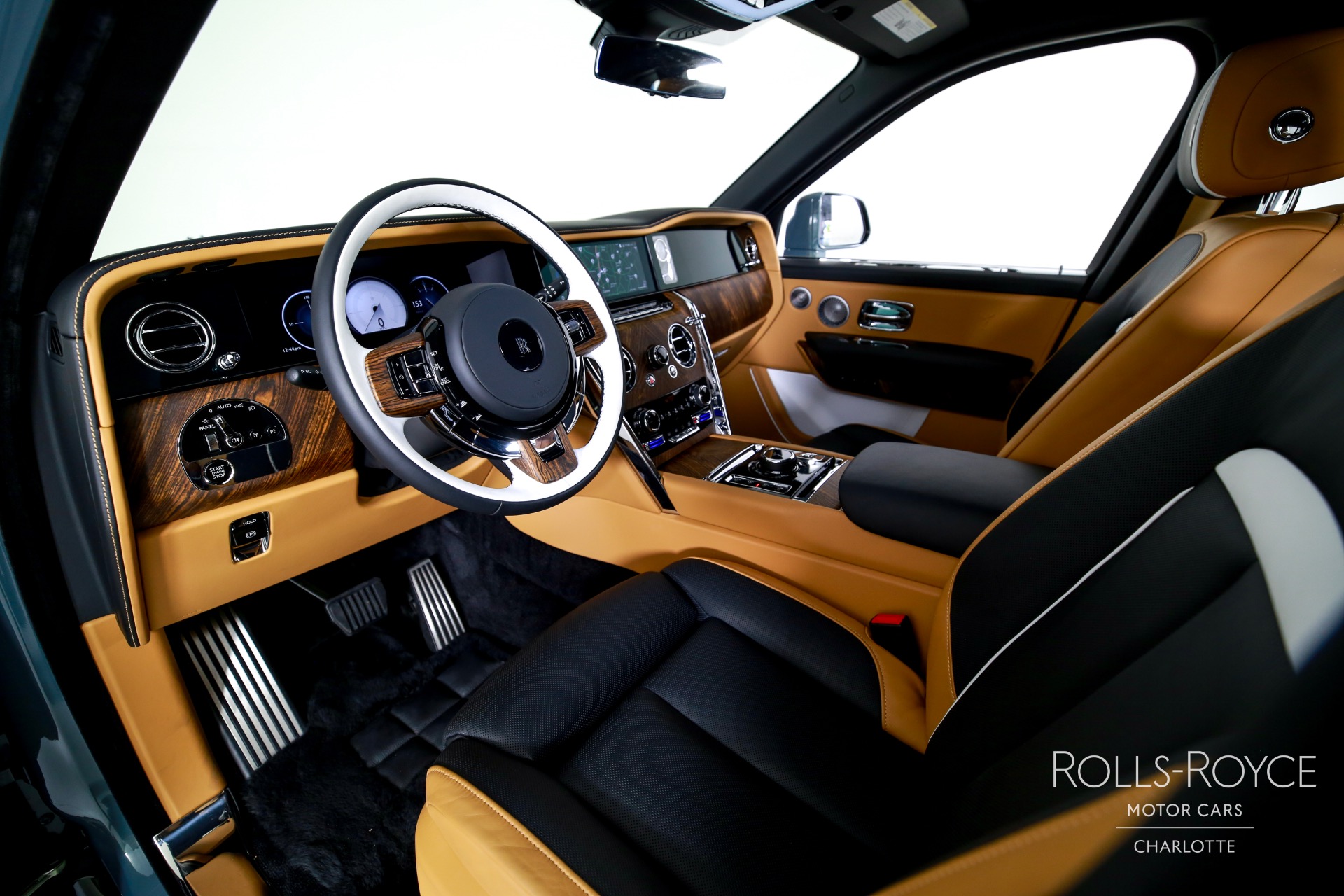Used 2025 Rolls-Royce Cullinan  | Charlotte, NC