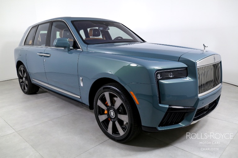 Used-2025-Rolls-Royce-Cullinan