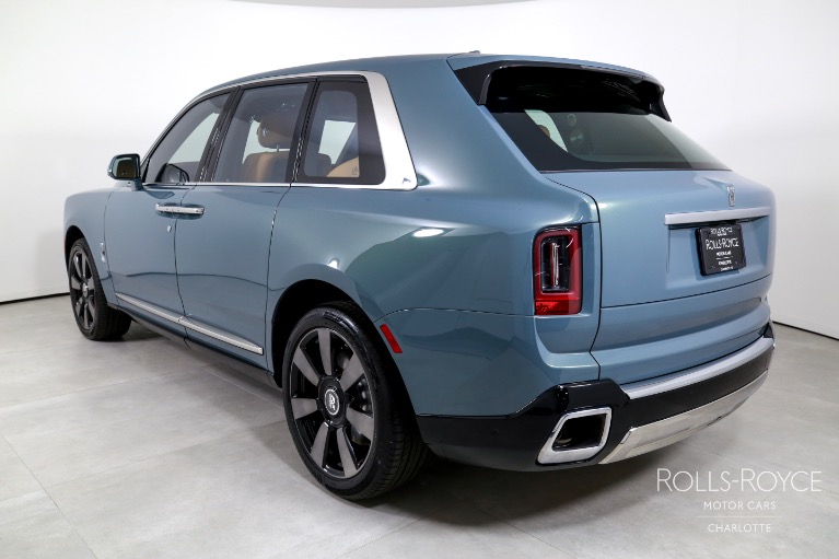 Used-2025-Rolls-Royce-Cullinan