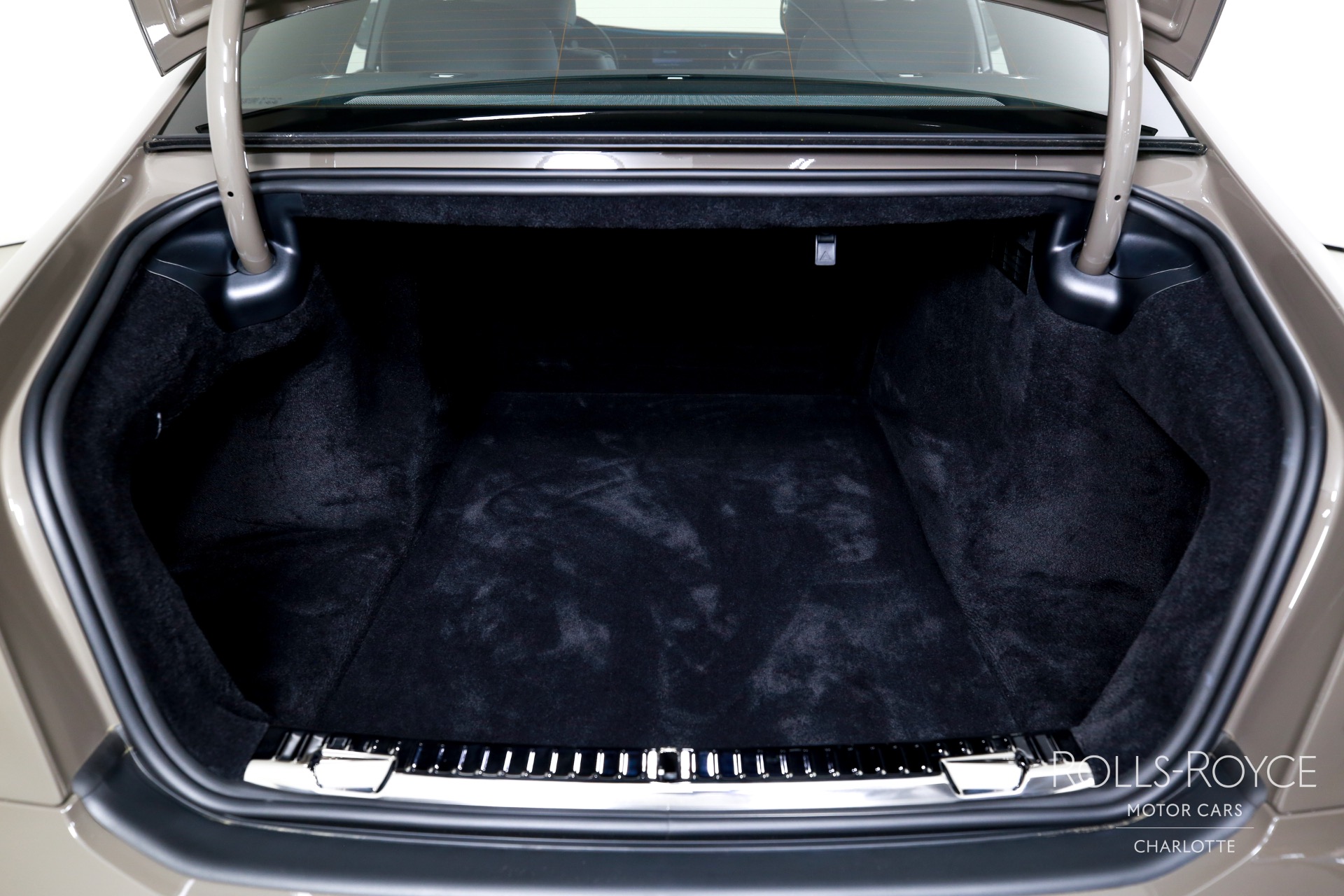 Used 2025 Rolls-Royce Ghost  | Charlotte, NC