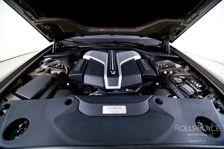 Used-2025-Rolls-Royce-Ghost