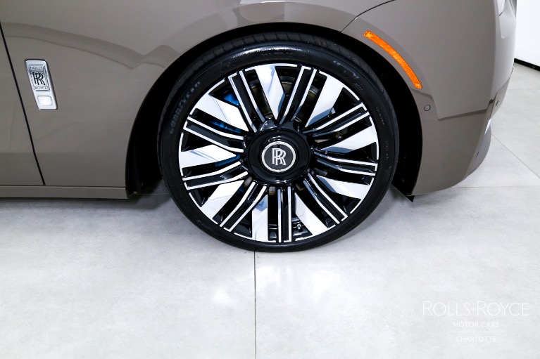 Used-2025-Rolls-Royce-Ghost