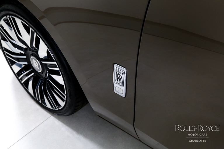 Used-2025-Rolls-Royce-Ghost