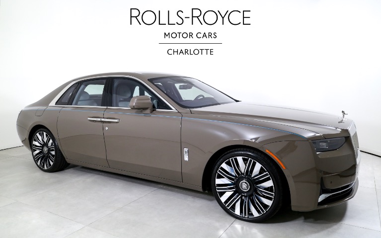 Used-2025-Rolls-Royce-Ghost