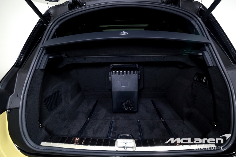 Used-2024-Mercedes-Benz-GLS-Mercedes-Maybach-GLS-600-4MATIC