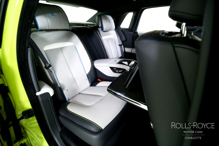 Used-2025-Rolls-Royce-Black-Badge-Ghost