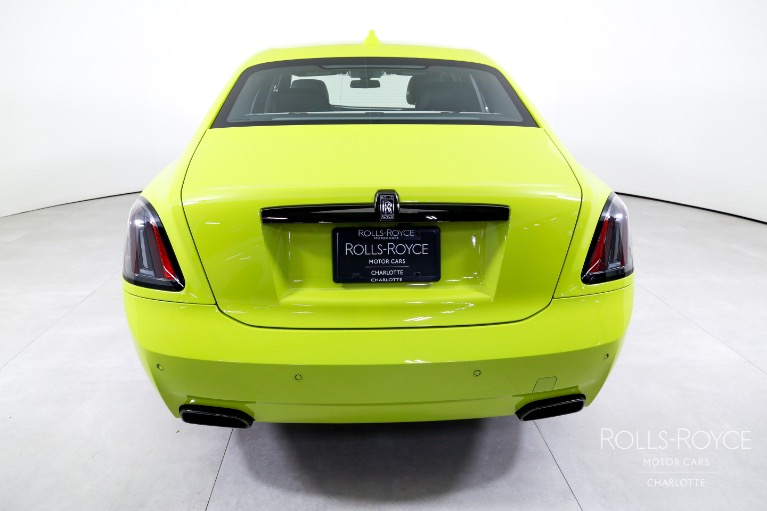 Used-2025-Rolls-Royce-Black-Badge-Ghost