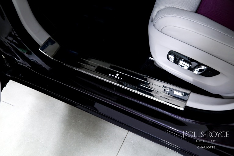 Used-2025-Rolls-Royce-Ghost