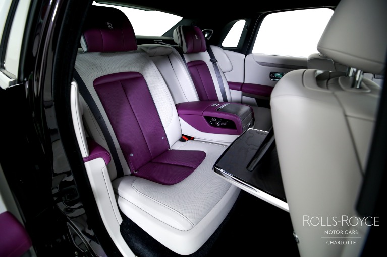 Used-2025-Rolls-Royce-Ghost