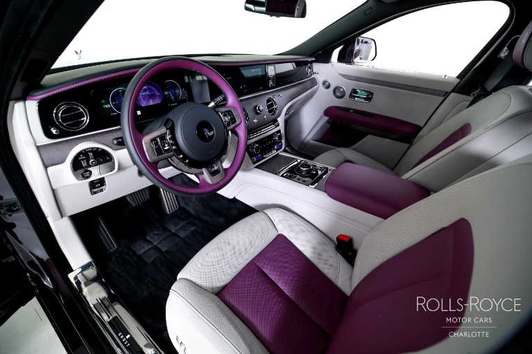 Used-2025-Rolls-Royce-Ghost