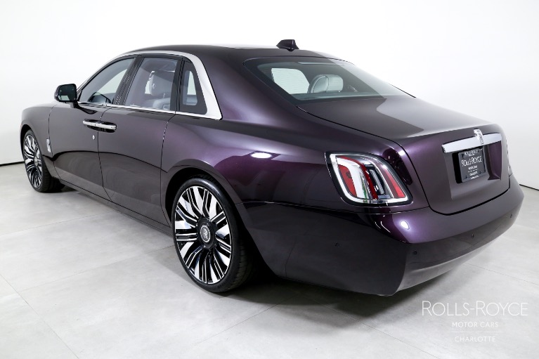 Used-2025-Rolls-Royce-Ghost