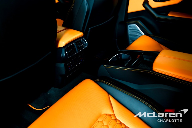 Used-2019-LAMBORGHINI-URUS