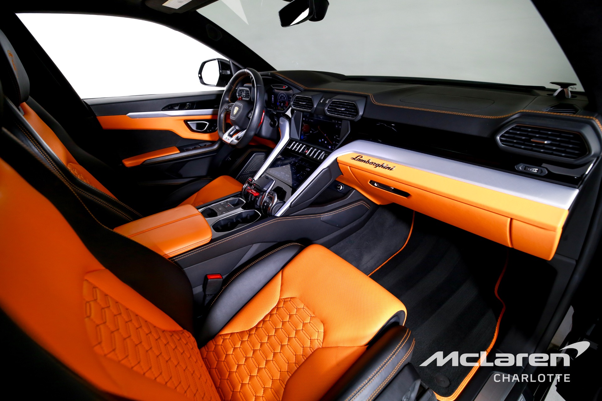 Used 2019 LAMBORGHINI URUS  | Charlotte, NC
