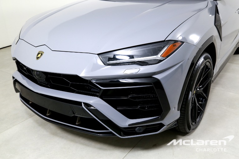 Used-2019-LAMBORGHINI-URUS
