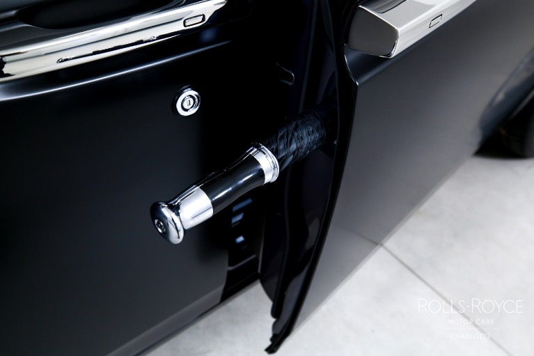 Used-2025-Rolls-Royce-Phantom