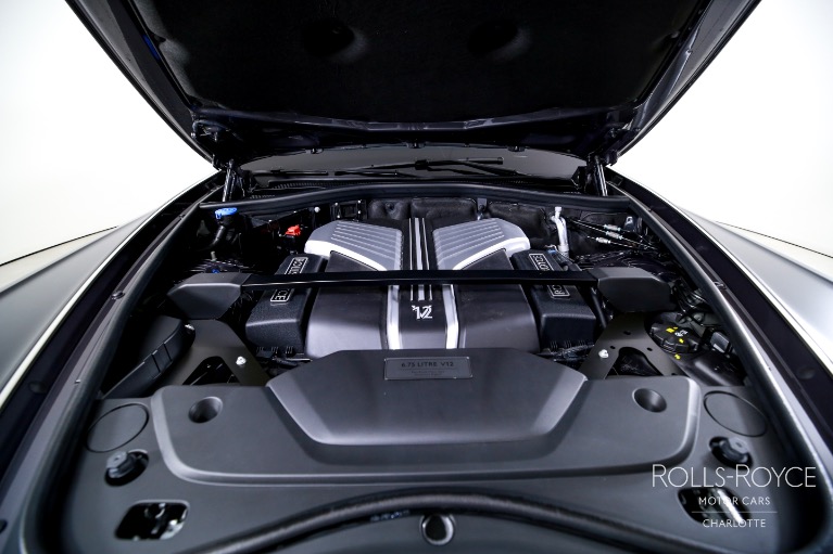 Used-2025-Rolls-Royce-Phantom
