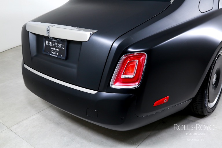 Used-2025-Rolls-Royce-Phantom