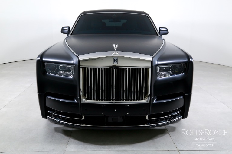 Used-2025-Rolls-Royce-Phantom