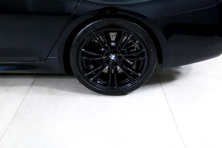 Used-2021-BMW-M5