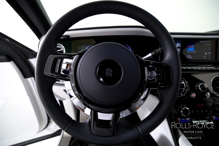Used-2025-Rolls-Royce-Black-Badge-Cullinan