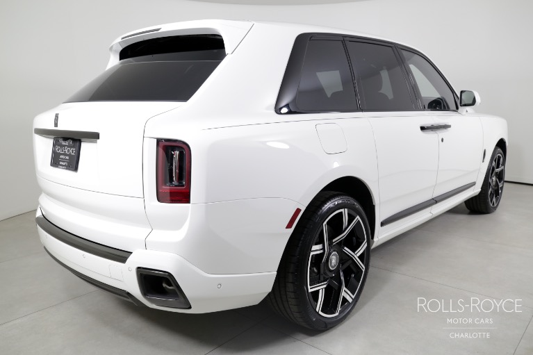 Used-2025-Rolls-Royce-Black-Badge-Cullinan