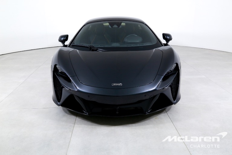 Used-2023-McLaren-Artura