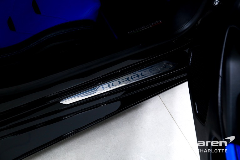 Used-2021-Lamborghini-Huracan-EVO