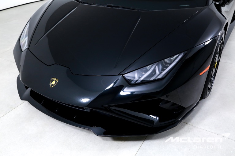 Used-2021-Lamborghini-Huracan-EVO