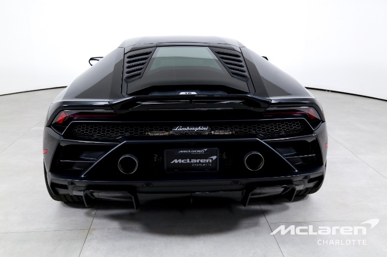 Used-2021-Lamborghini-Huracan-EVO