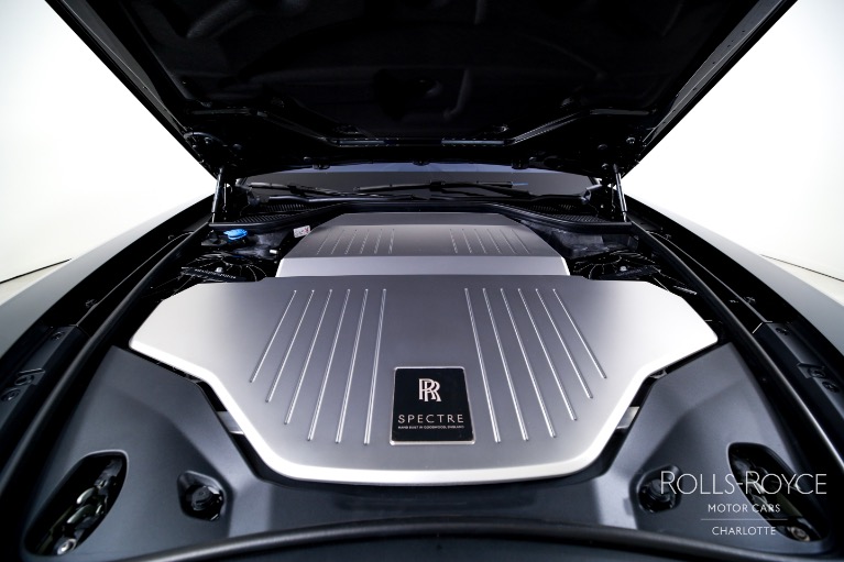 New-2026-Rolls-Royce-Spectre