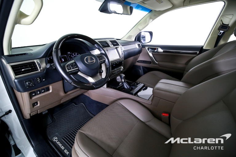 Used-2020-Lexus-GX-460