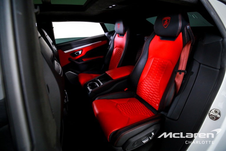 Used-2019-Lamborghini-Urus