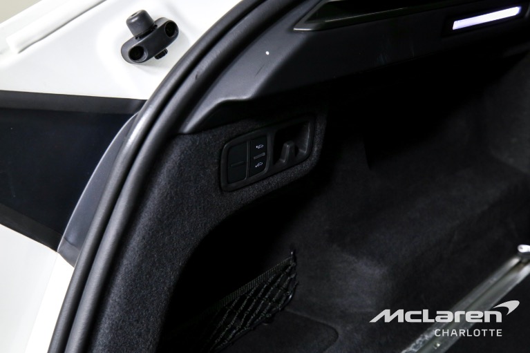 Used-2019-Lamborghini-Urus