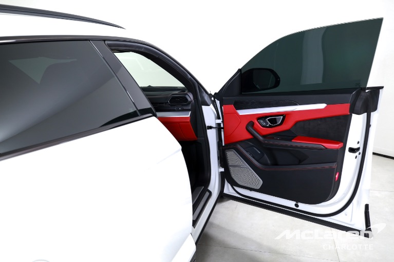 Used-2019-Lamborghini-Urus