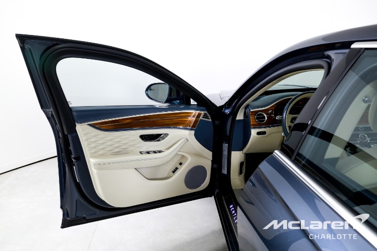 Used-2021-Bentley-Flying-Spur-W12