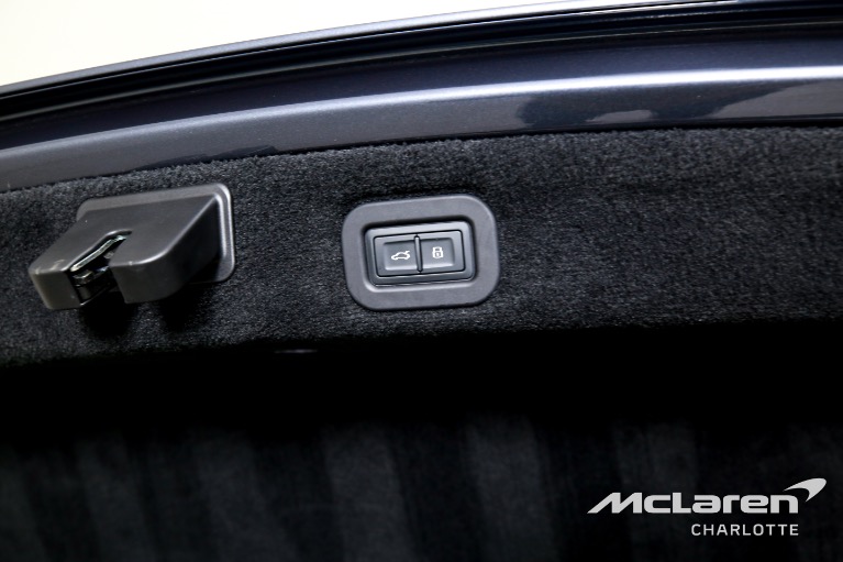 Used-2021-Bentley-Flying-Spur-W12