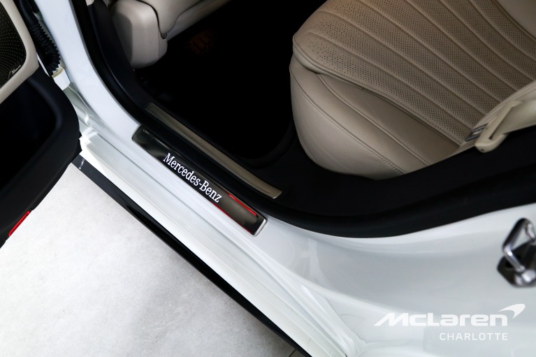 Used-2022-Mercedes-Benz-S-Class-S-500-4MATIC