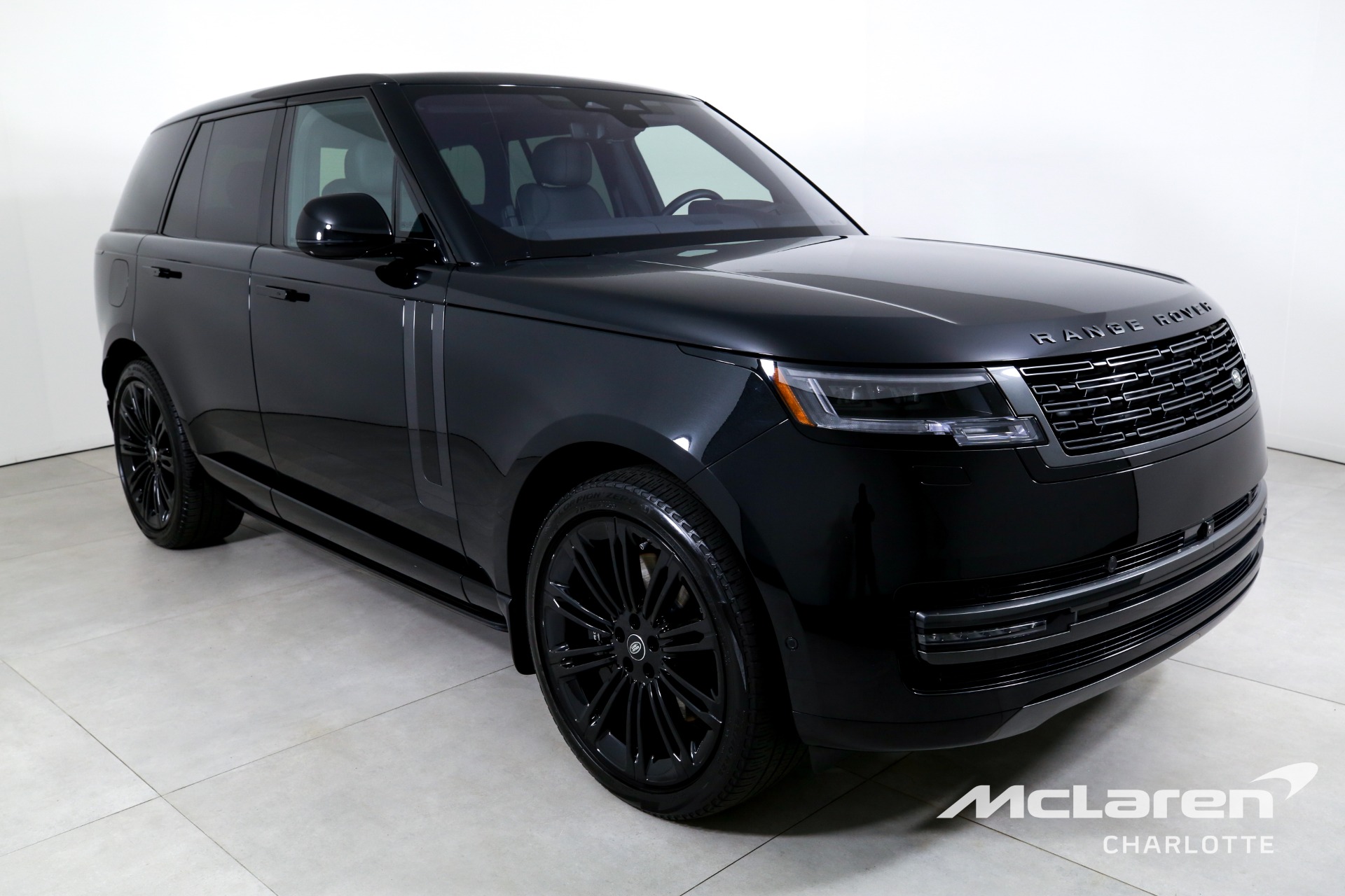 Used 2023 Land Rover Range Rover P530 SE | Charlotte, NC