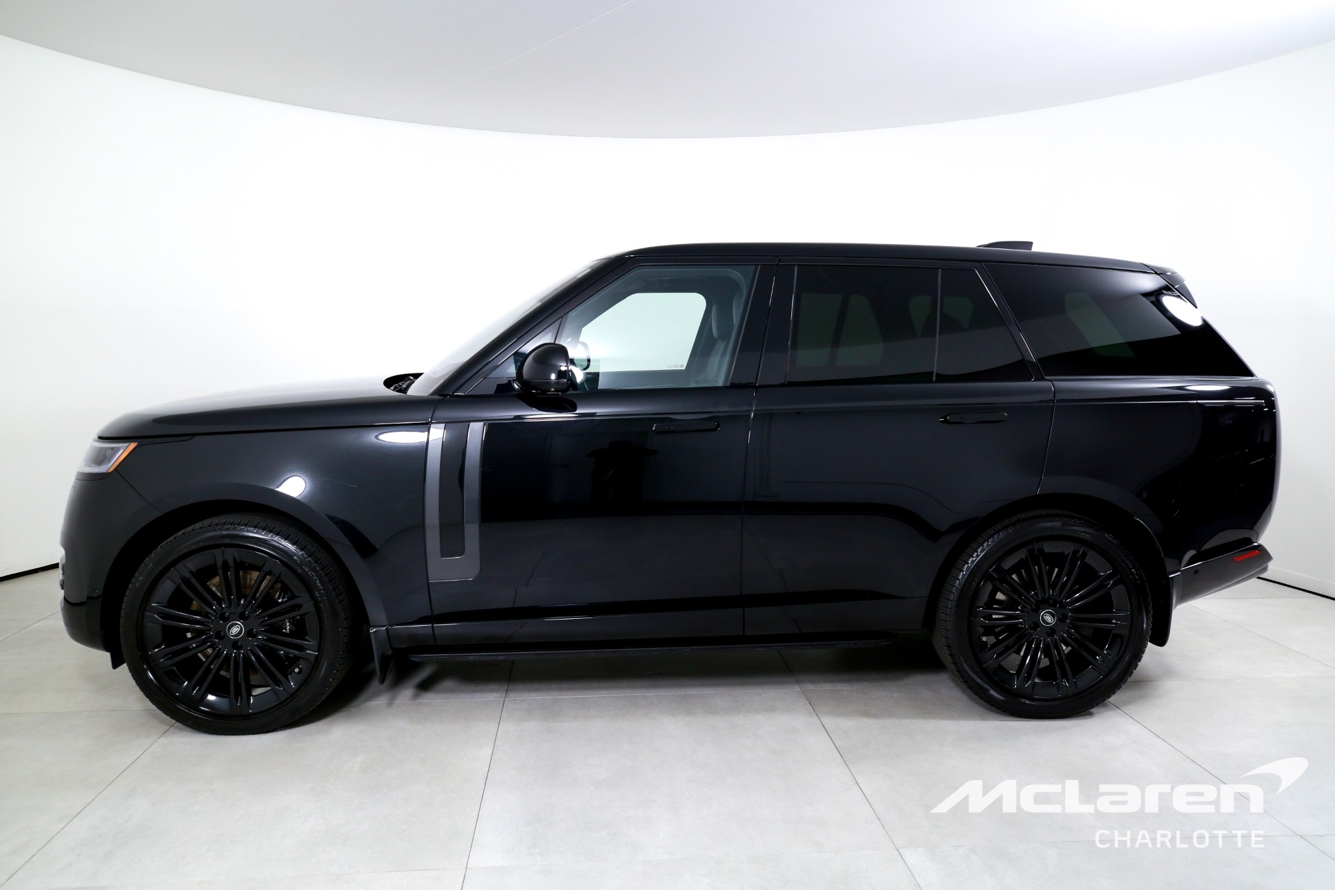 Used 2023 Land Rover Range Rover P530 SE | Charlotte, NC