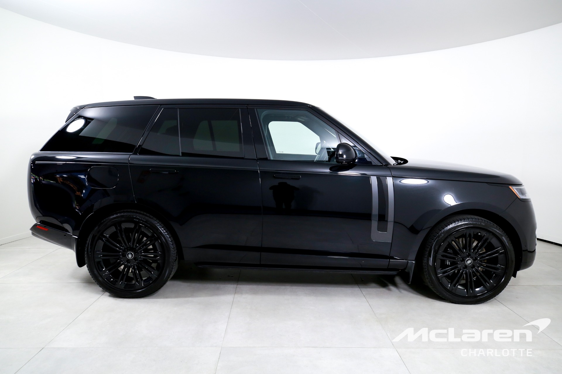 Used 2023 Land Rover Range Rover P530 SE | Charlotte, NC
