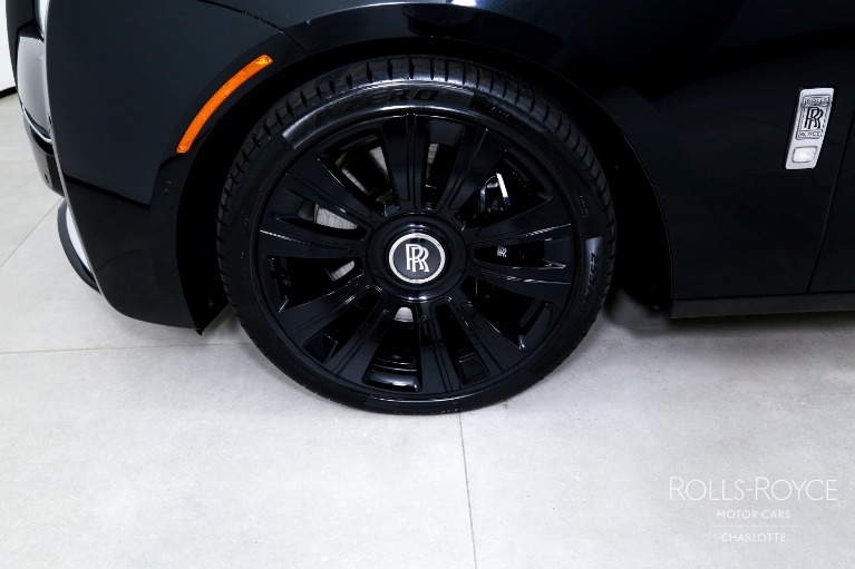 Used-2021-Rolls-Royce-Ghost
