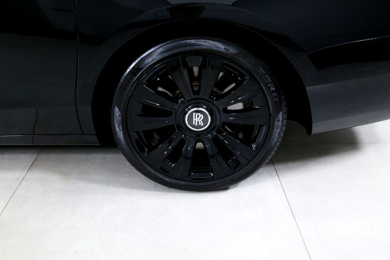 Used-2021-Rolls-Royce-Ghost