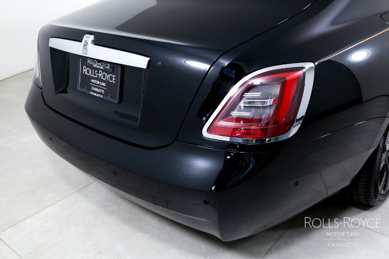 Used-2021-Rolls-Royce-Ghost