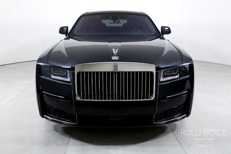 Used-2021-Rolls-Royce-Ghost