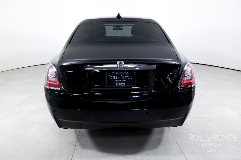 Used-2021-Rolls-Royce-Ghost