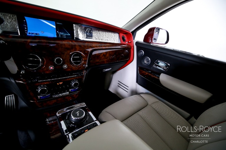 Used-2019-Rolls-Royce-Phantom