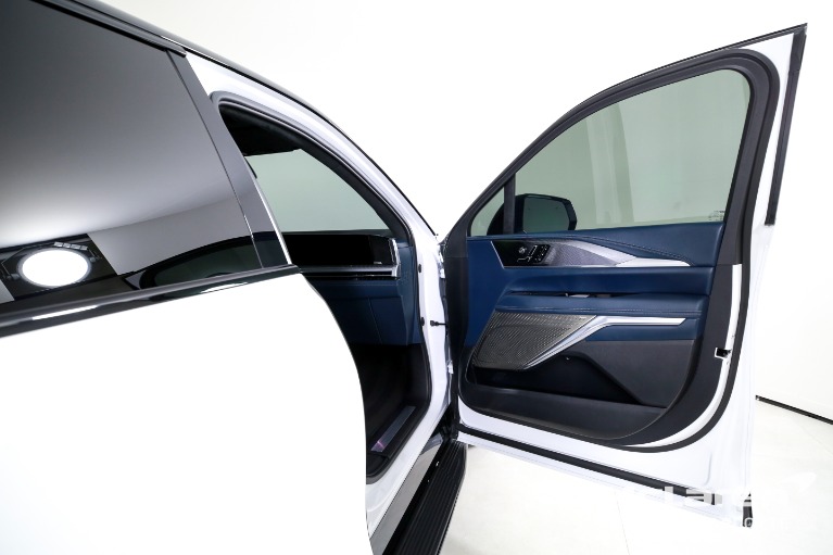 Used-2025-Cadillac-Escalade-IQ-Sport-2